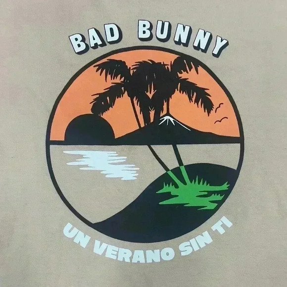 Bad Bunny Un Verano Sin Ti Concert T-Shirt Unisex M - Picture 2 of 3